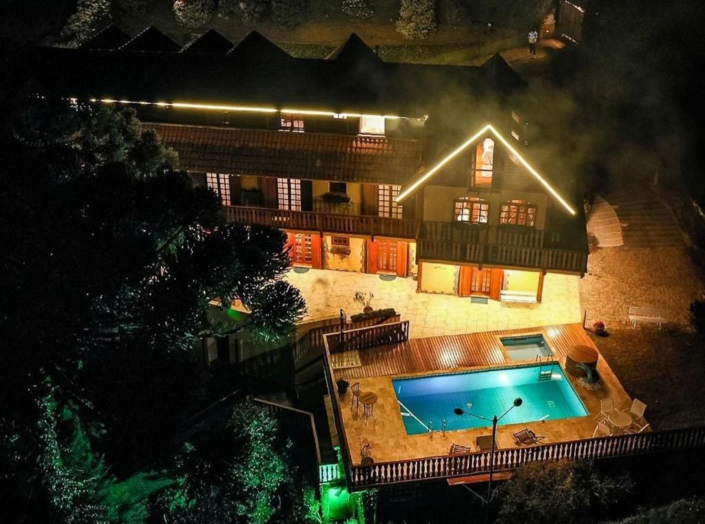 Mansao Austriaca Guesthouse Campos do Jordão Exterior foto